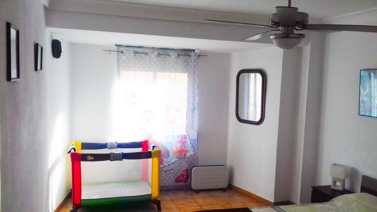 Almiserat Apartamento Valencia Habitación foto